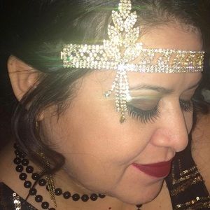 ✨Rhinestone feather headband✨